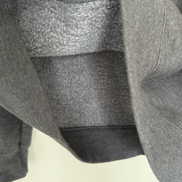 Charcoal Crew Neck Sweatshirt (Brunette) - Picture 5 of 7